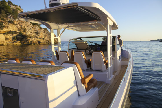 37 T-TOP