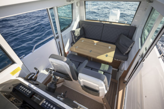 28 CABIN / AC