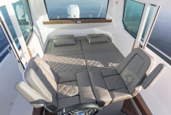 Axopar 28 Cabin Mercury 350 Verado XL Cold White – 2018